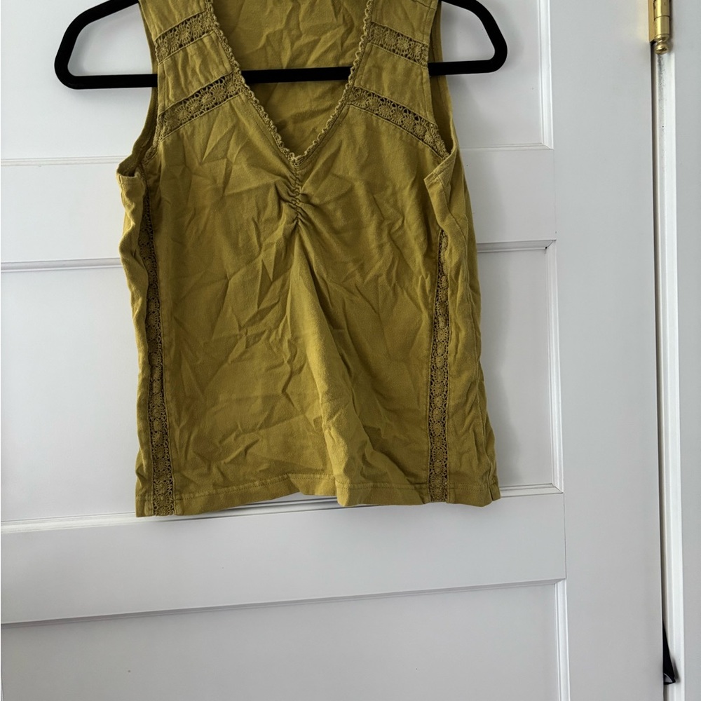 Sleeveless Tank (olive green color)